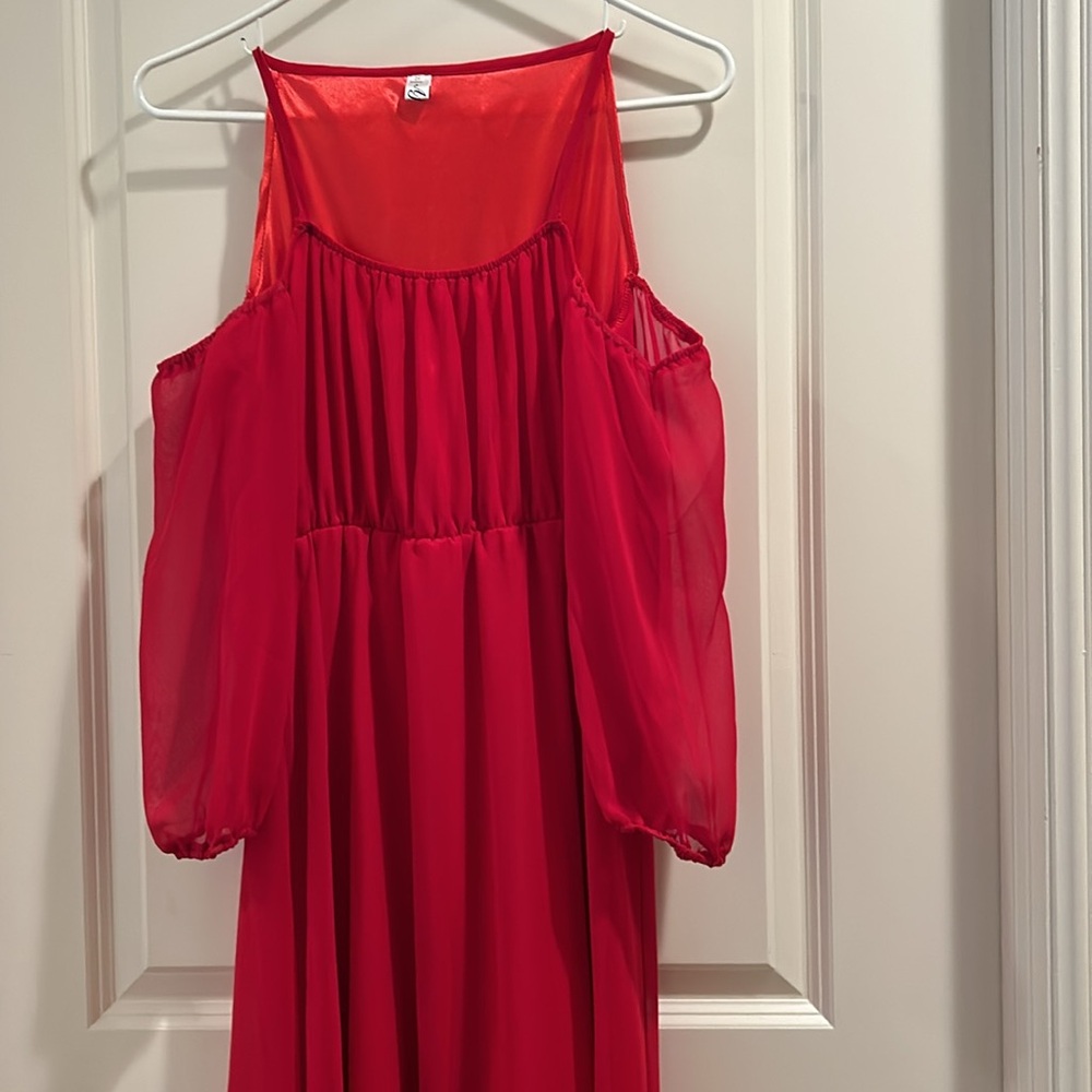 Afibi cold shoulder maxi dress elastic waist/sheer sleeves elastic cuff size S